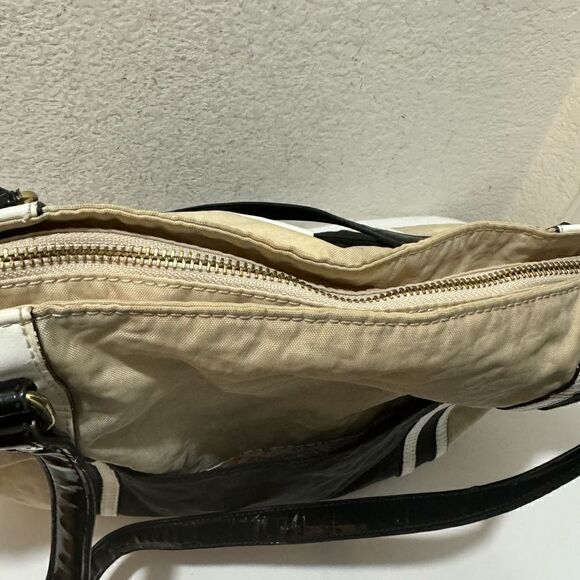 Kipling Large Tote cream black white nylon patent black handles - Picture 5 of 13